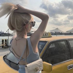 芬兰女人裸交HD
